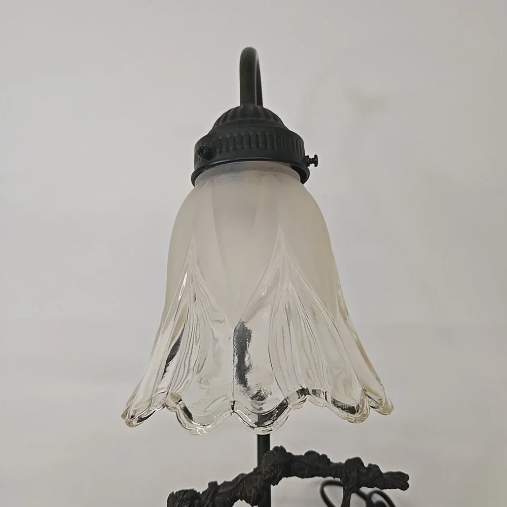 Young Lovers On A Swing Sculpted Table Lamp‎
